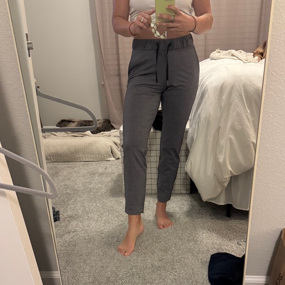 Lululemon stretch high rise pants - Picture 4 of 4